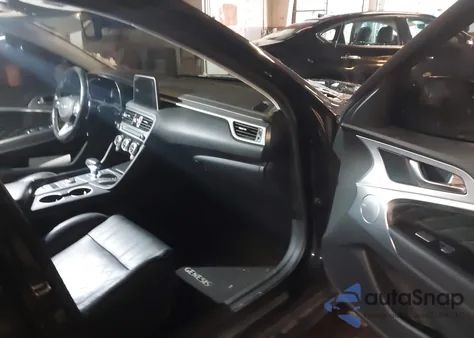 2019 Genesis G70 3.3T Advanced z USA, uszkodzony, nr VIN KMTG34LE2KU025757